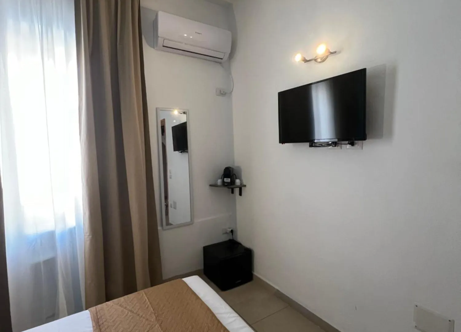 Les Chambres De Francoise Guest House Olbia