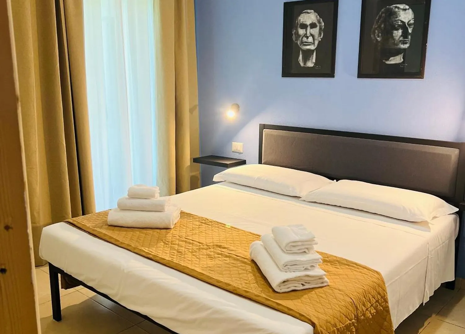 Les Chambres De Francoise Guest House Olbia
