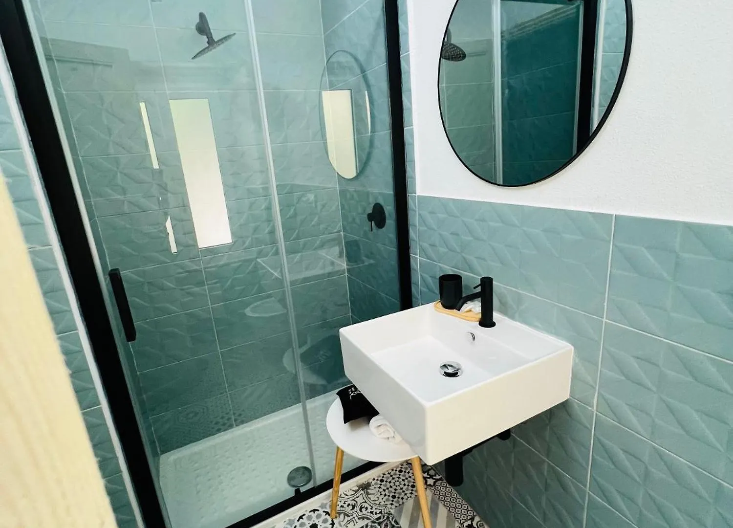 Les Chambres De Francoise Guest House Olbia 0*,  Italy